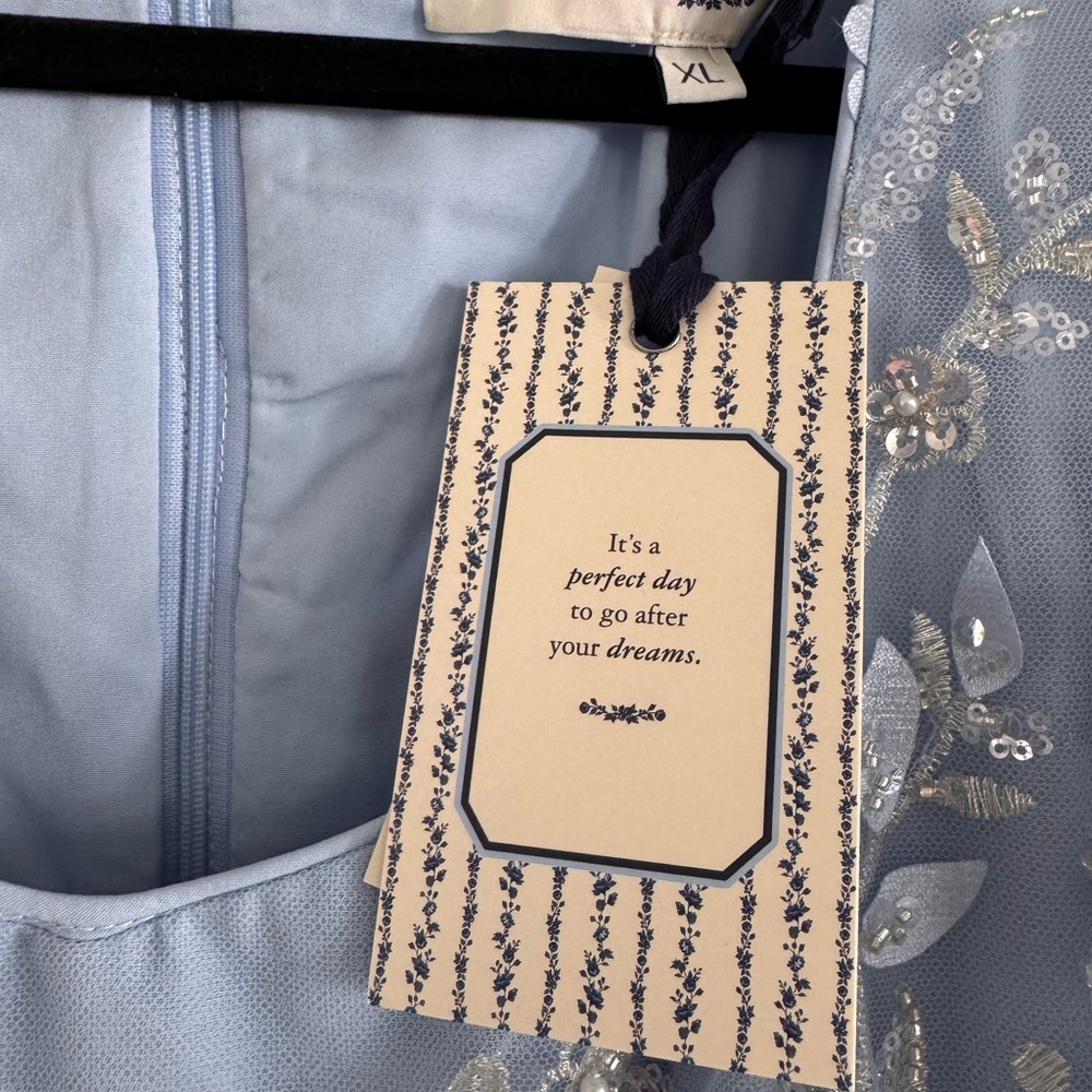 Elegant Blue Floral JessaKae Dress - Picture 4 of 10